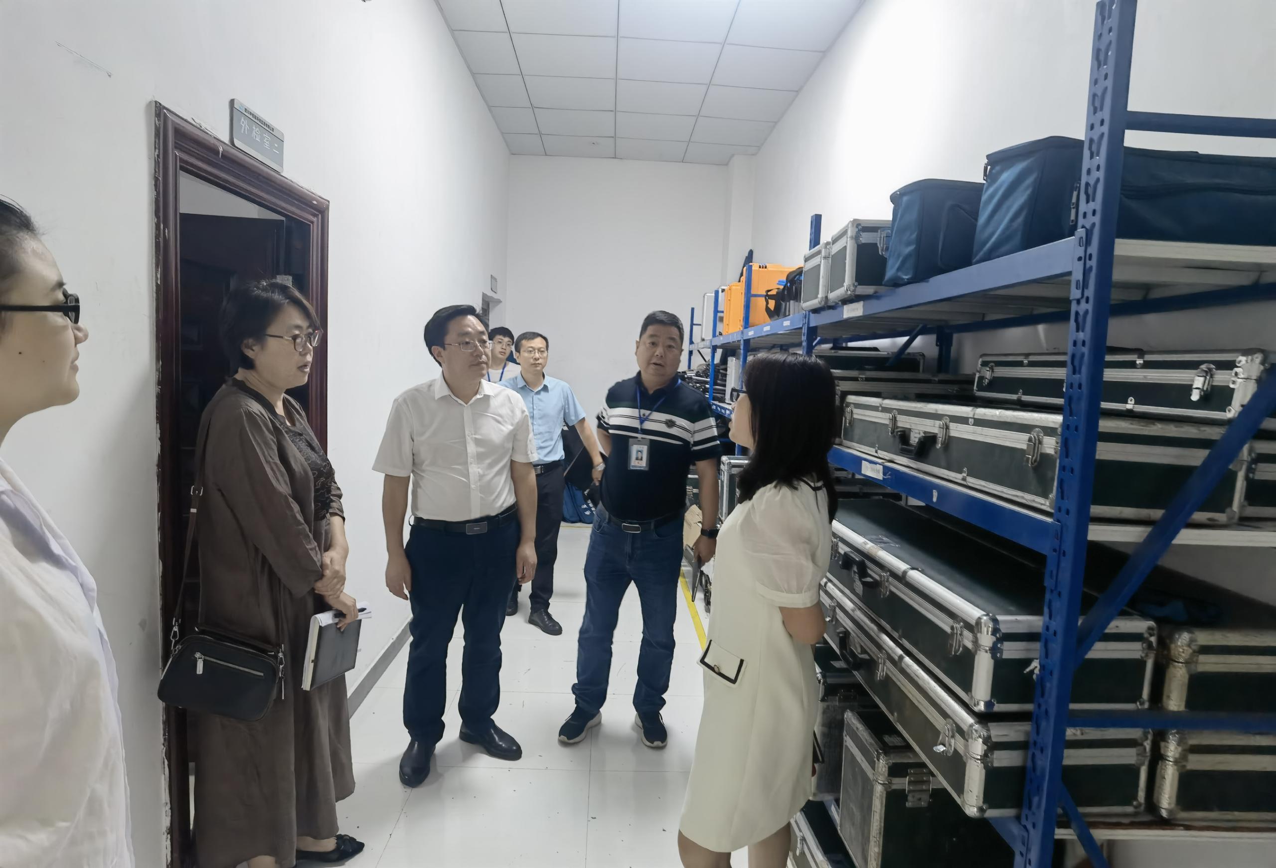 市環(huán)保局調(diào)研